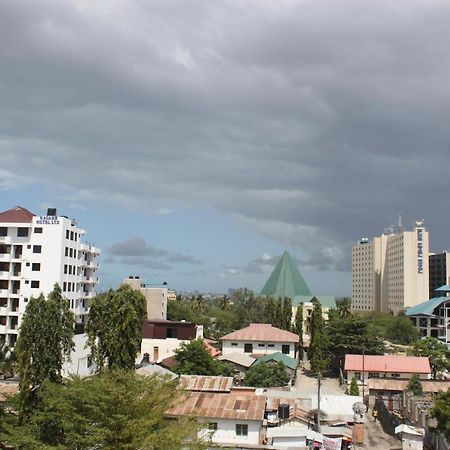 Mic Hotel Dar es Salaam Exteriér fotografie