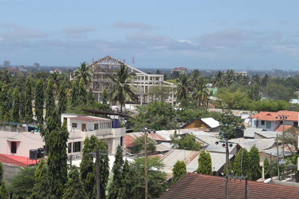 Mic Hotel Dar es Salaam Pokoj fotografie