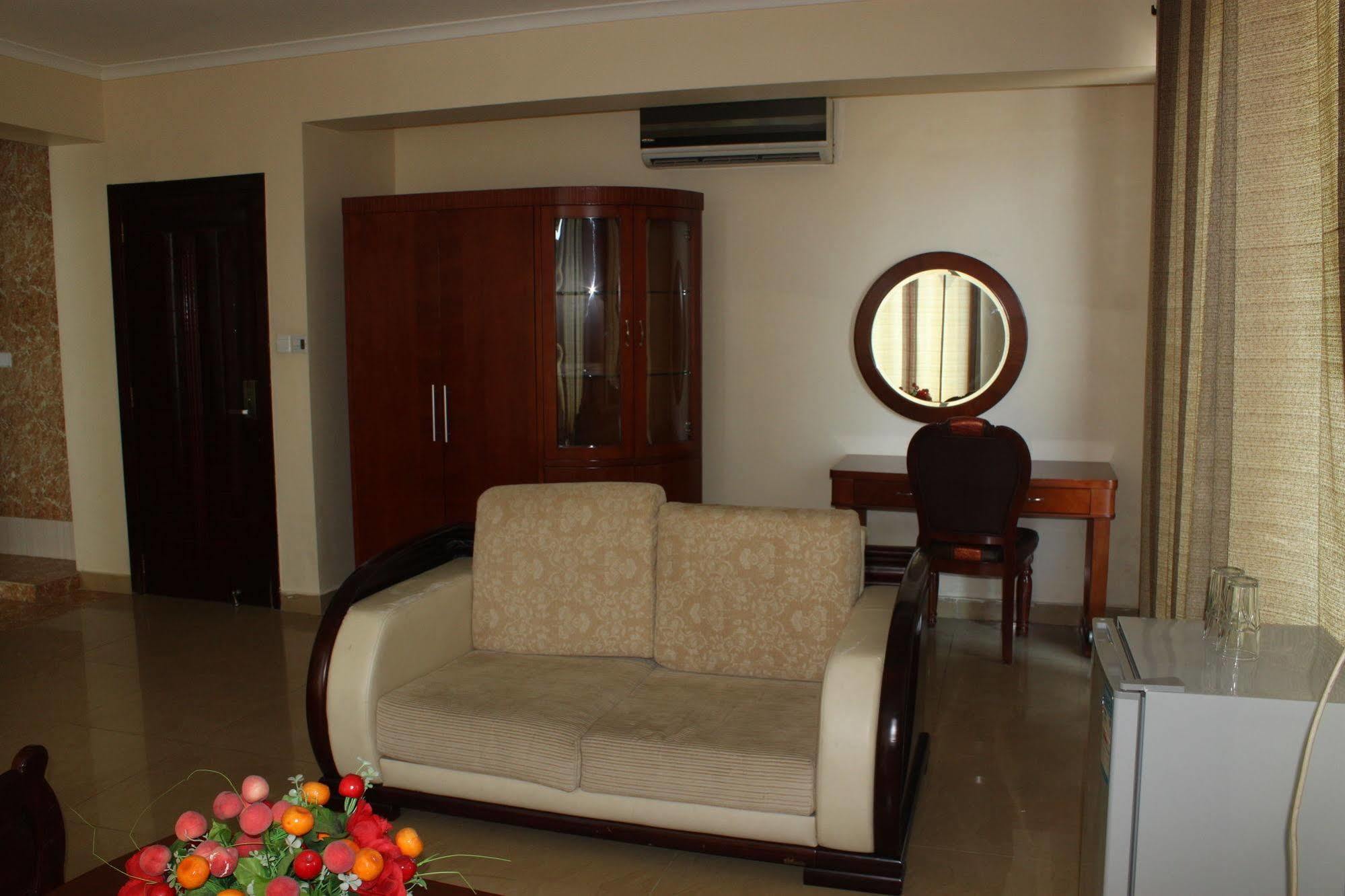 Mic Hotel Dar es Salaam Exteriér fotografie